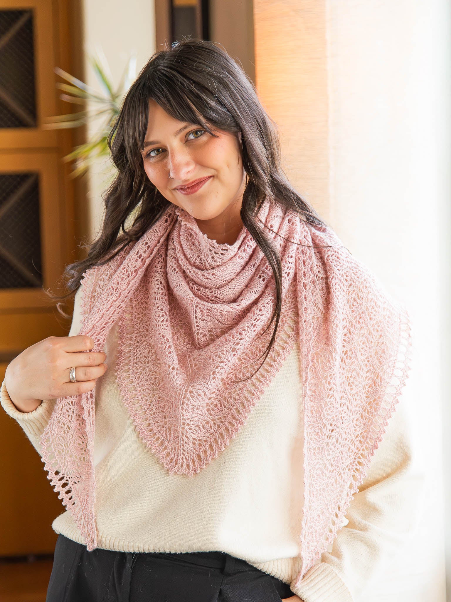 Sakura Fubuki <br/><small> lace shawl knitting pattern</small>
