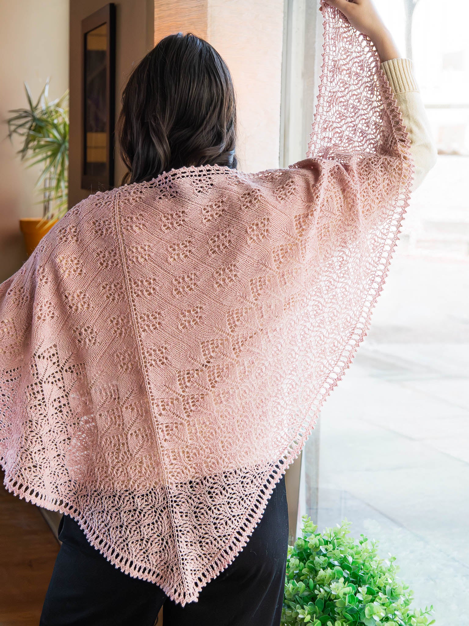 Sakura Fubuki <br/><small> lace shawl knitting pattern</small>