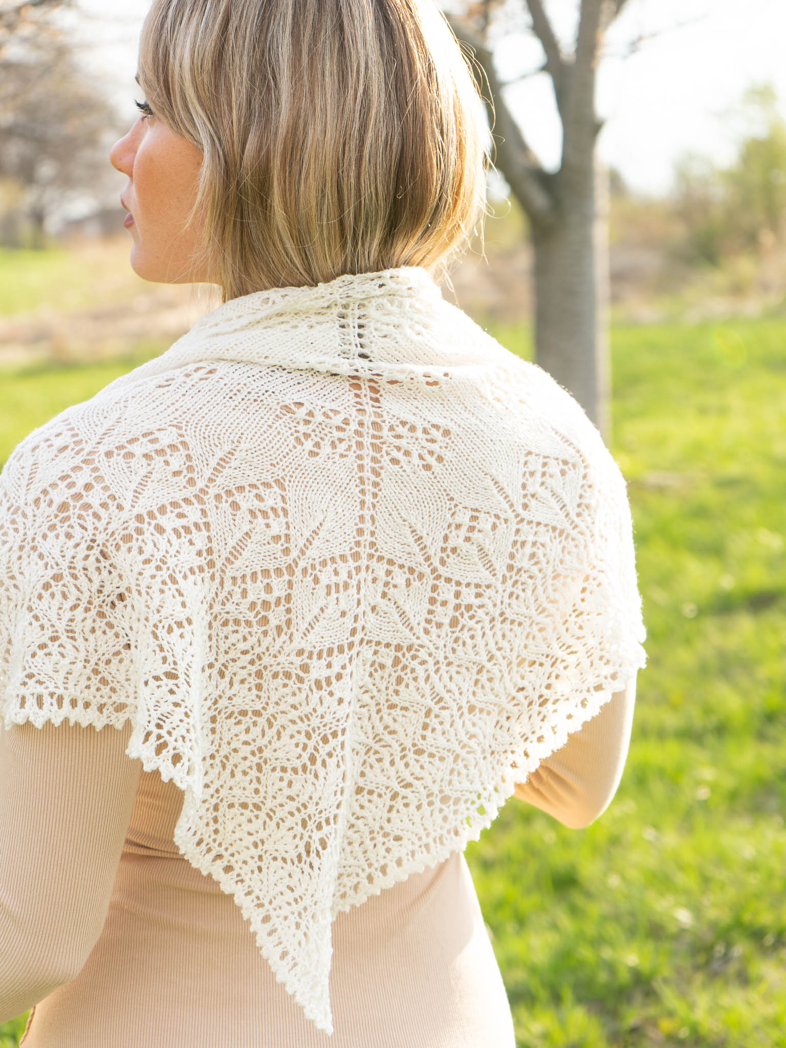 Sakura Fubuki <br/><small> lace shawl knitting pattern</small>