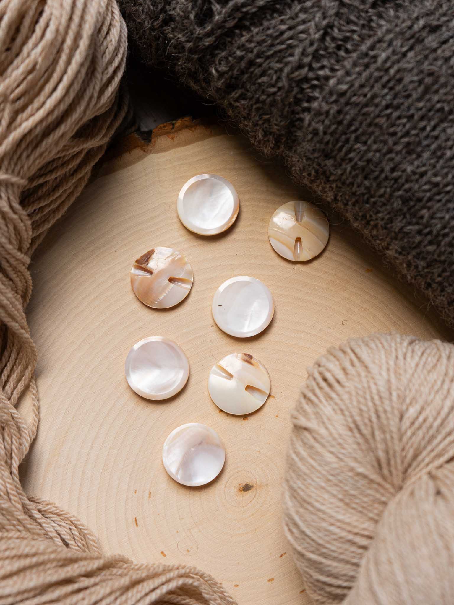 Sand Dollar<br/><small>Vintage Mother of Pearl Button</small>