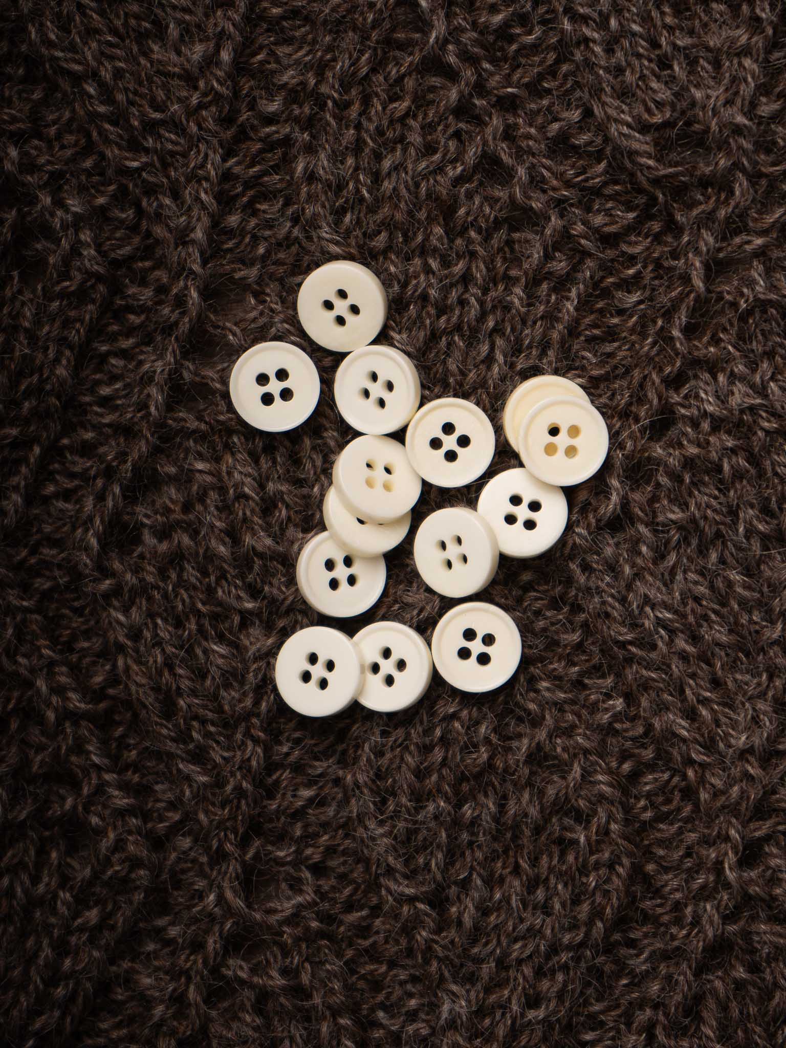 Snowberry <br/><small> 11.5mm - 28mmOx Bone</small>