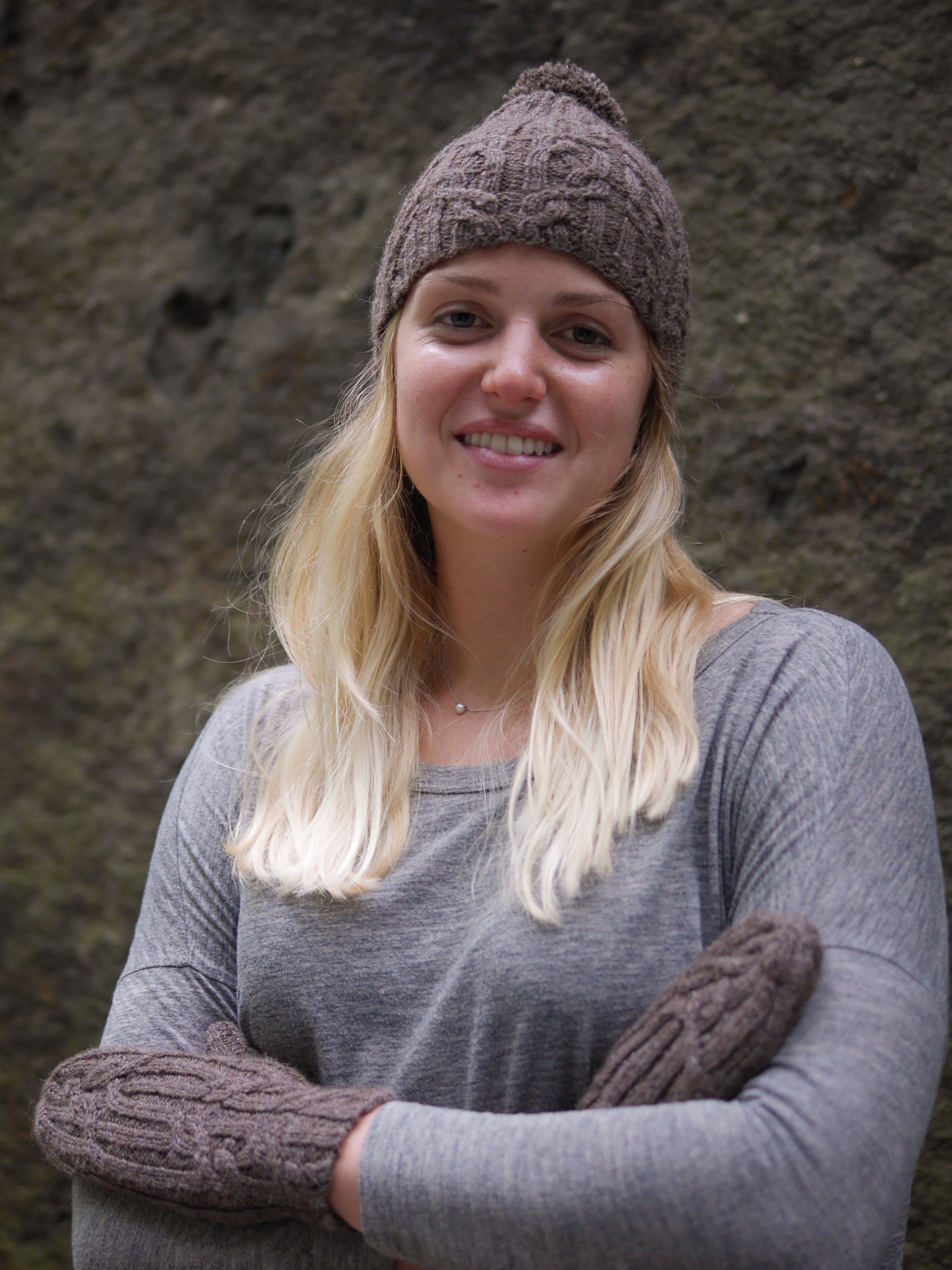 Snowflake Cap <br/><small>knitting pattern</small>