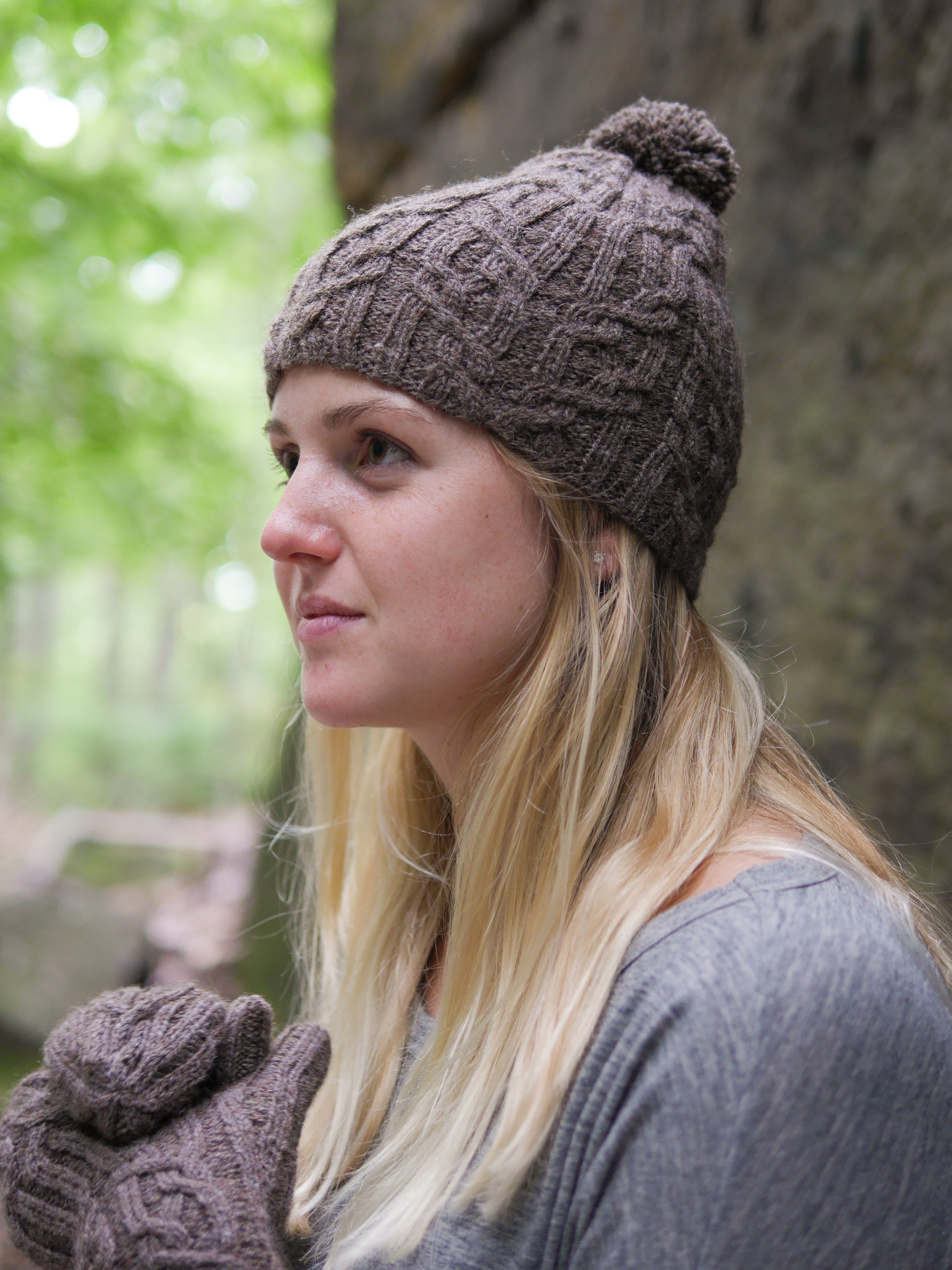 Snowflake Cap <br/><small>knitting pattern</small>