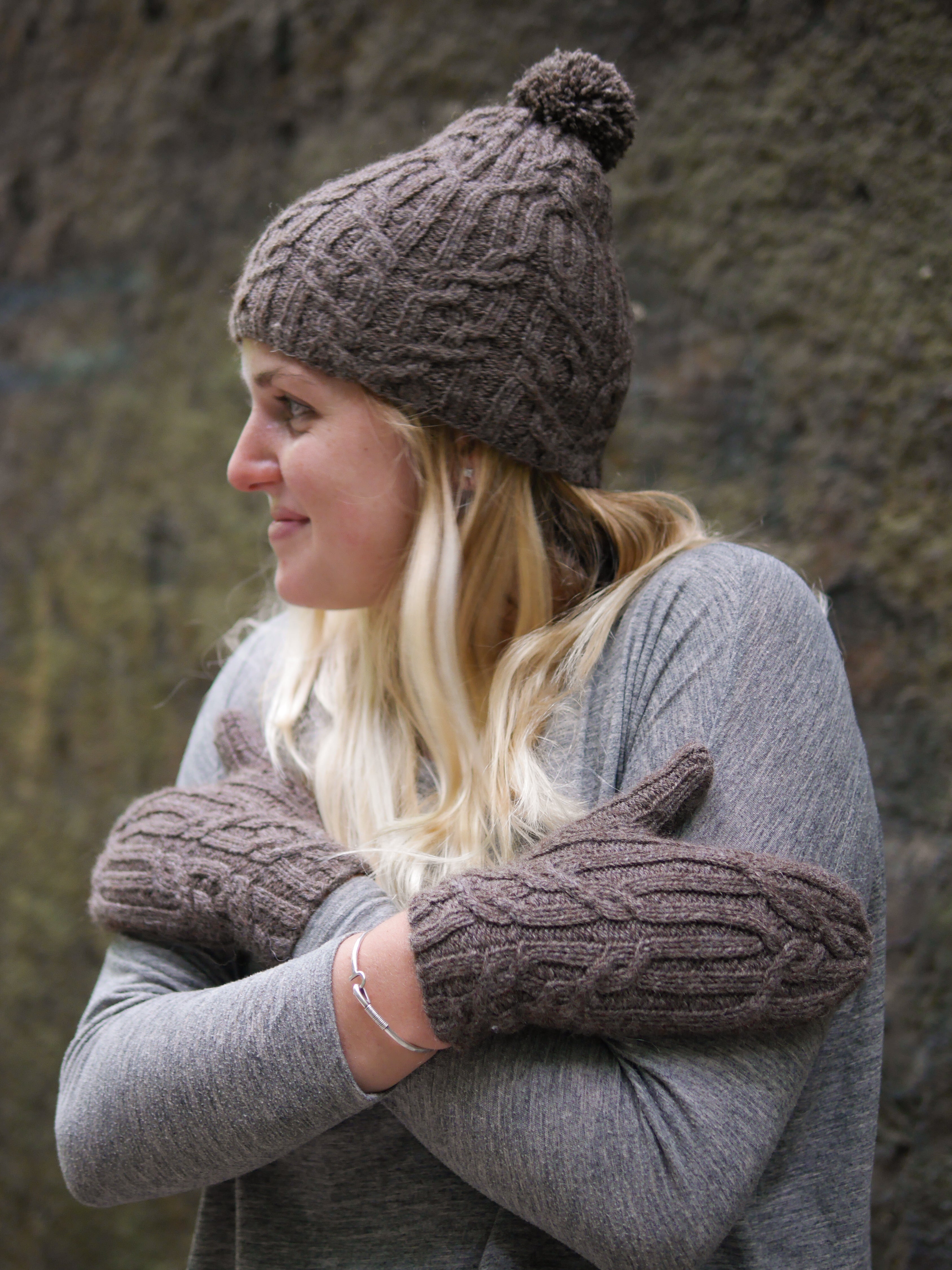 Snowflake Cap <br/><small>knitting pattern</small>