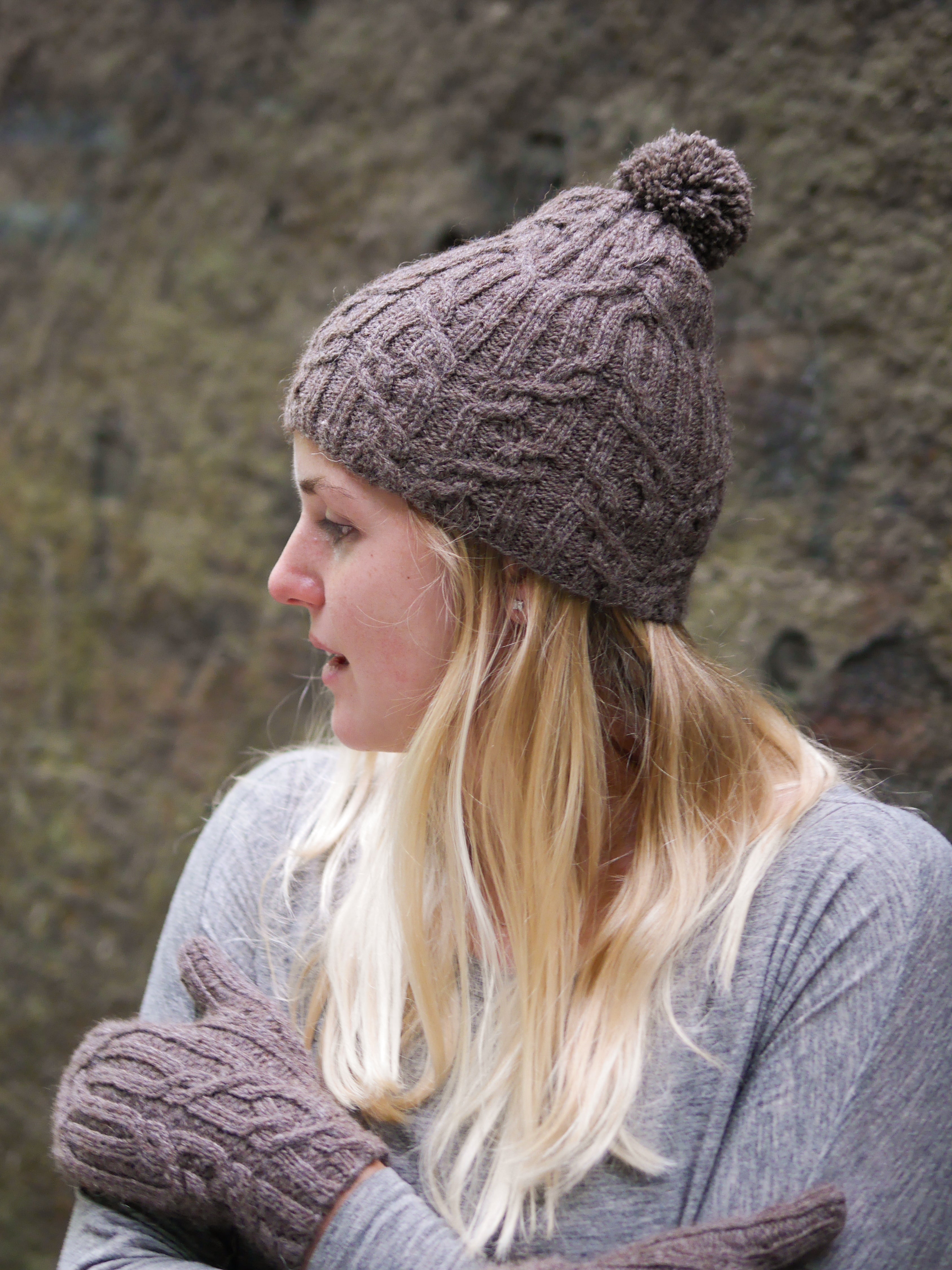 Snowflake Cap <br/><small>knitting pattern</small>