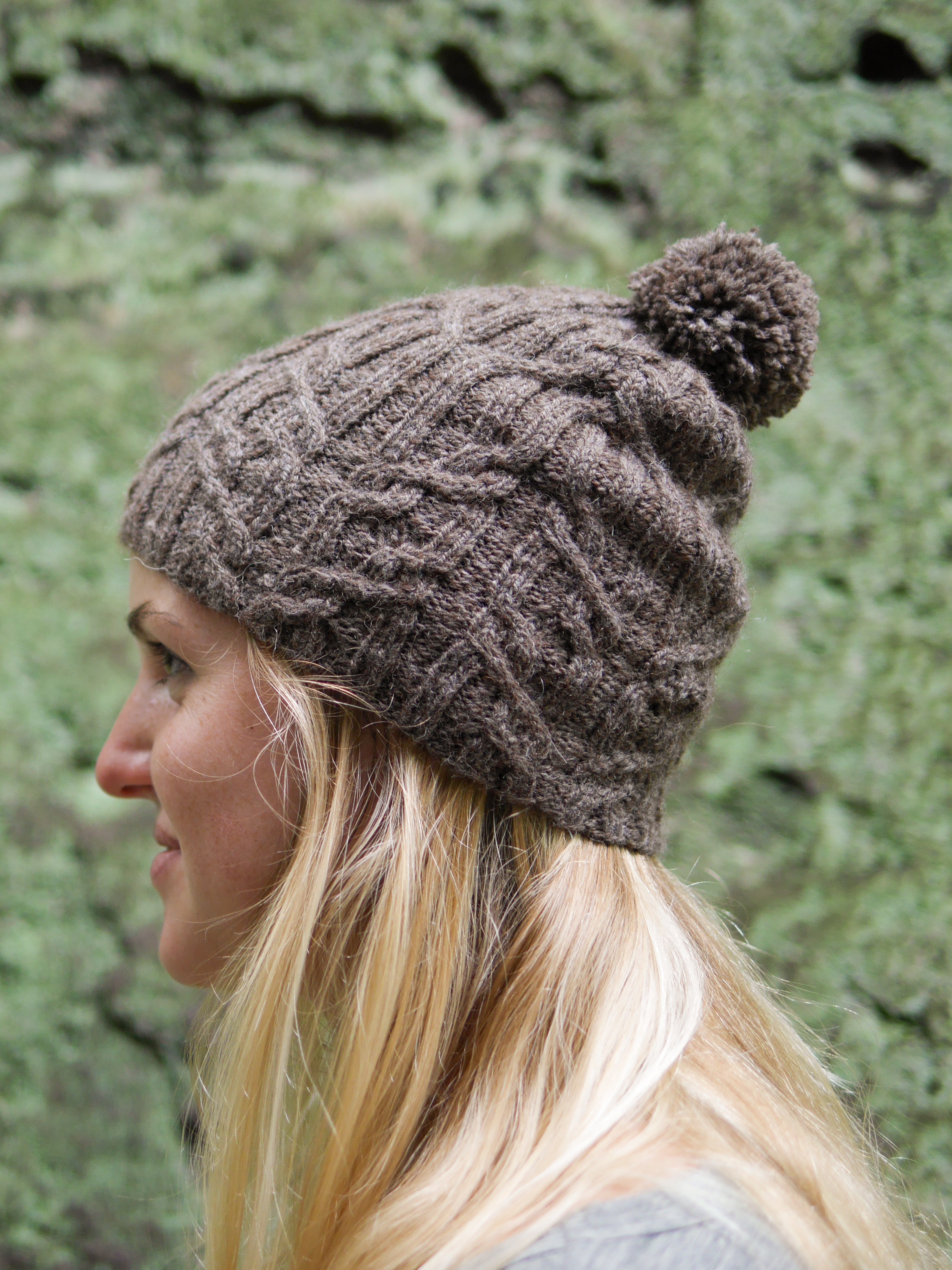 Snowflake Cap <br/><small>knitting pattern</small>