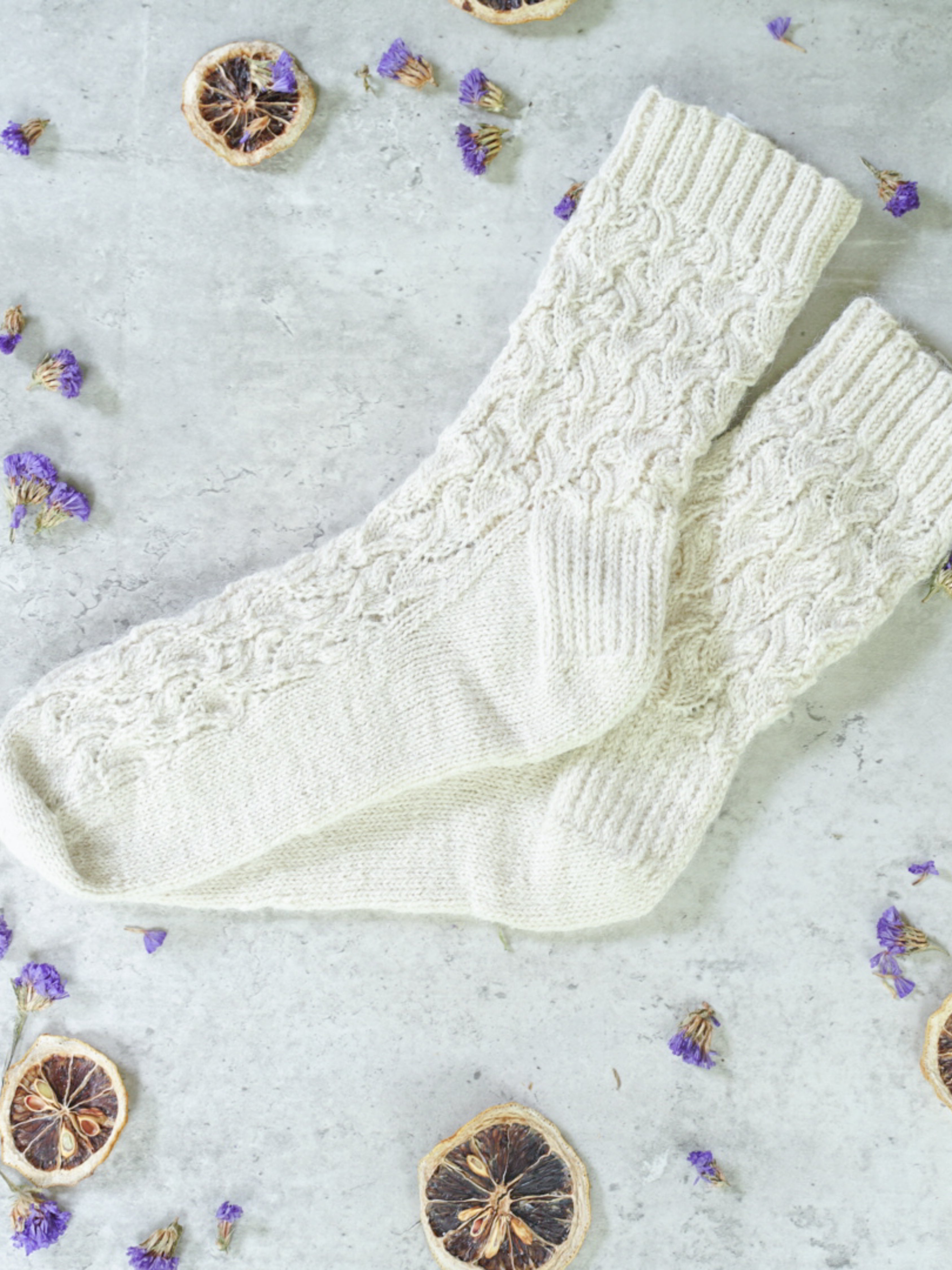 Sparrow Dance socks <br/><small>knitting pattern</small>