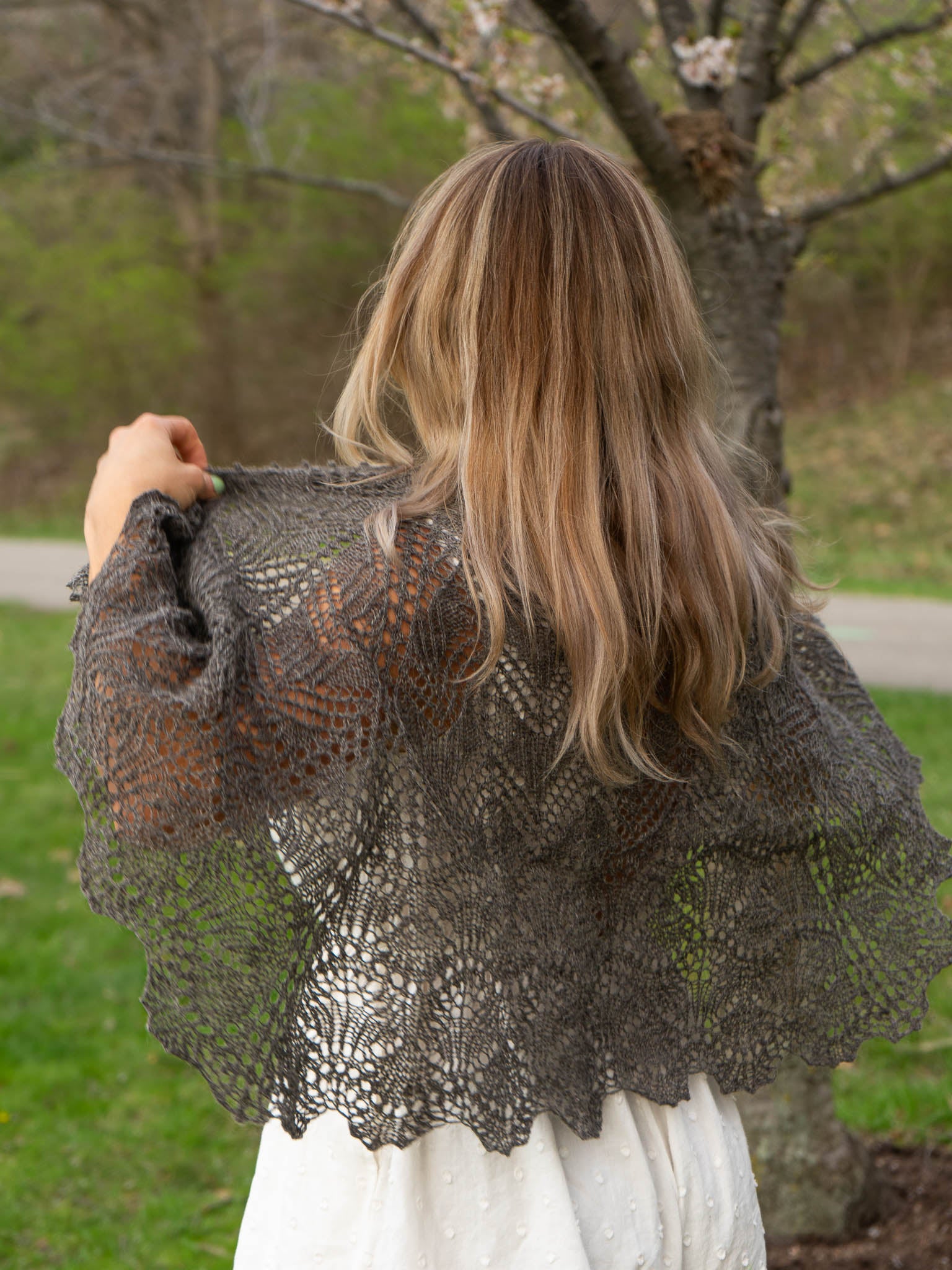 Squall <br/><small> Shawl knitting pattern</small>