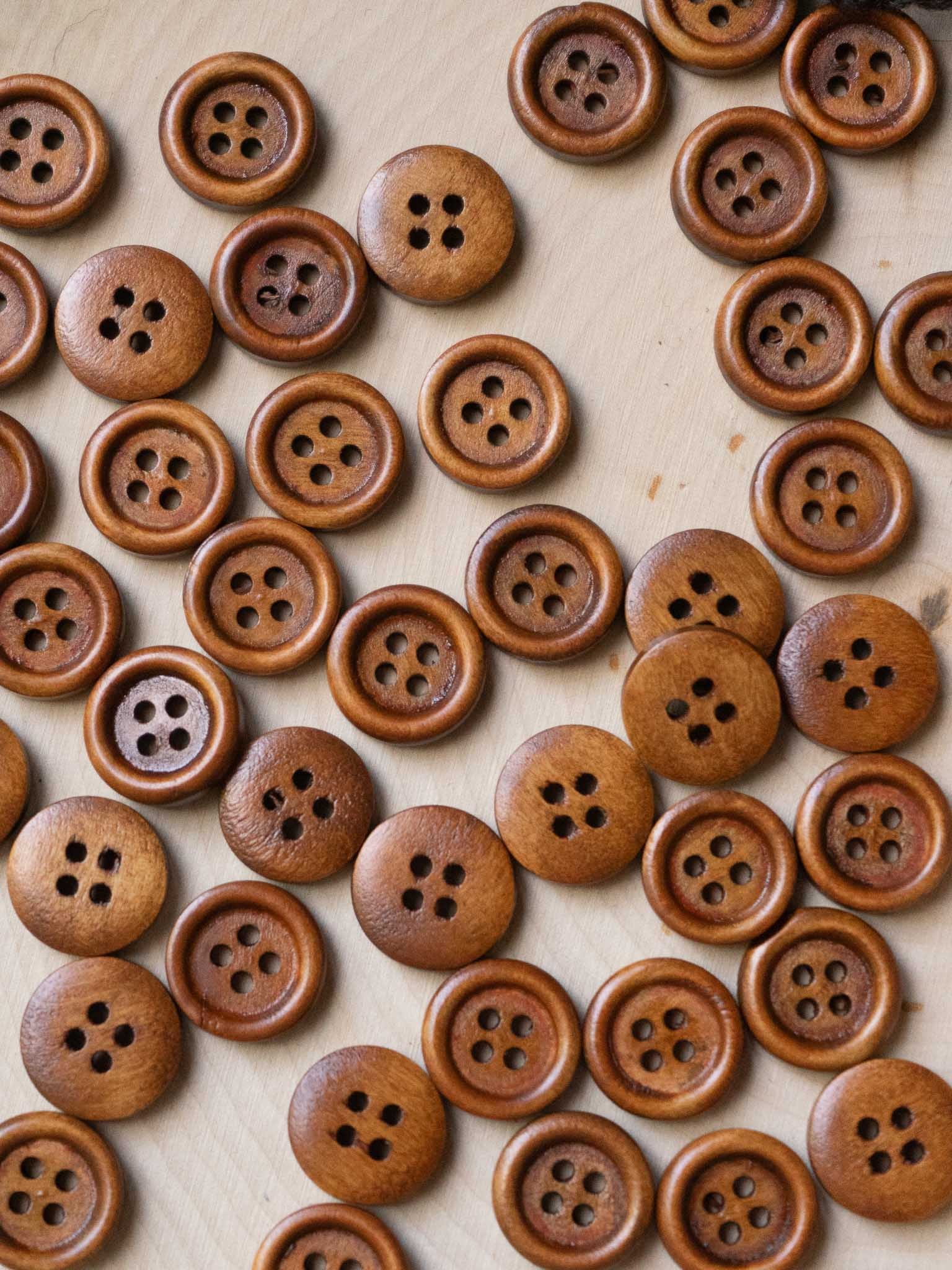 Squirrel <br/><small>Wooden Button</small>