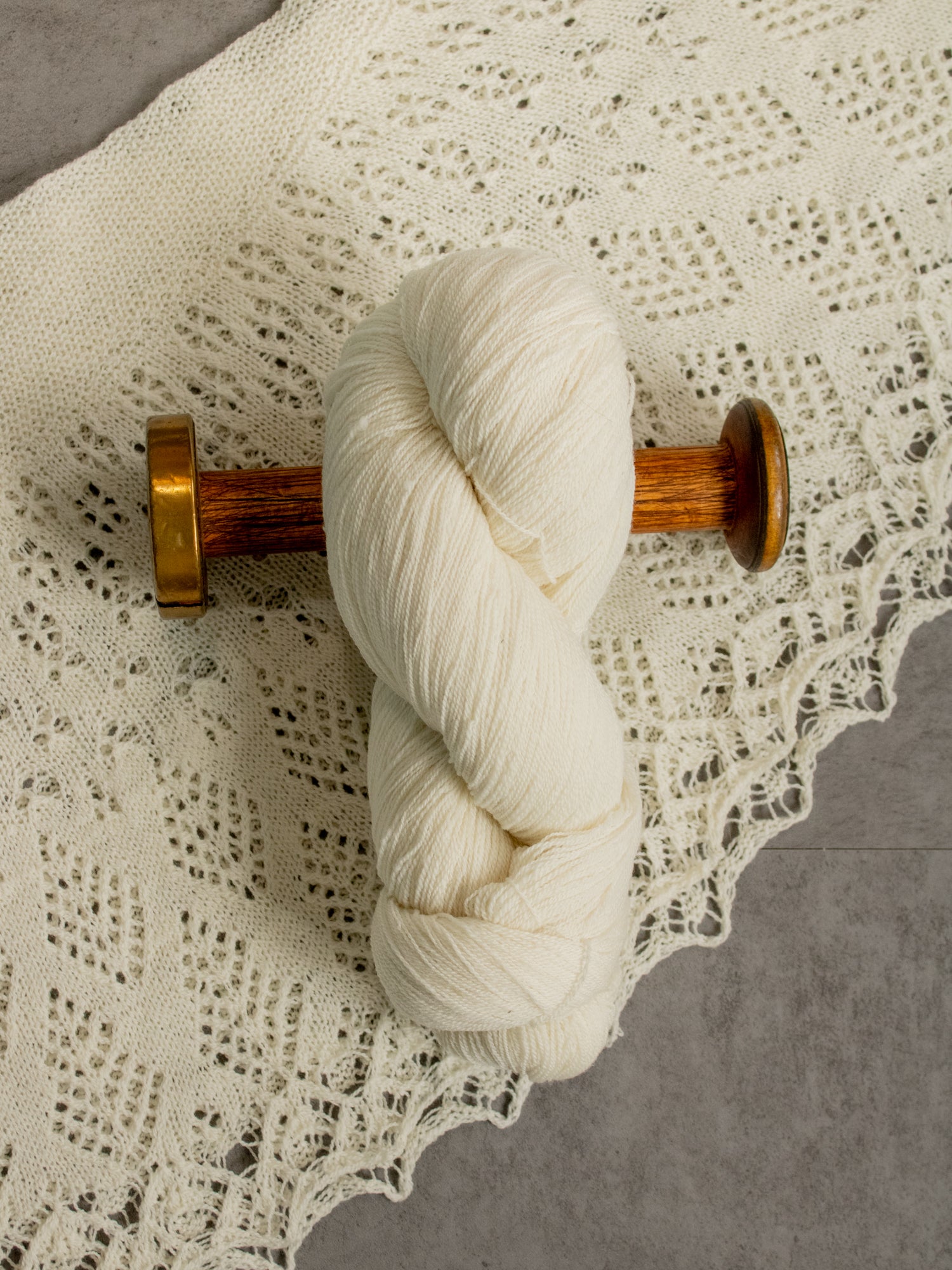 Cormo Lace <br><small>100% cormo wooll</small>