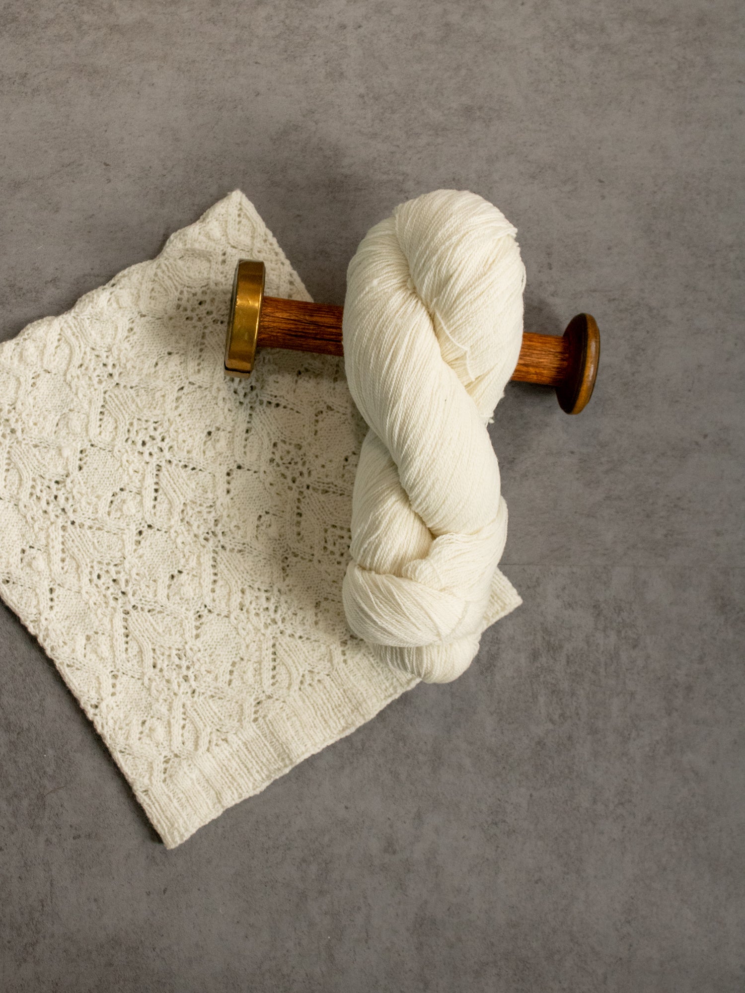 Cormo Lace <br><small>100% cormo wooll</small>