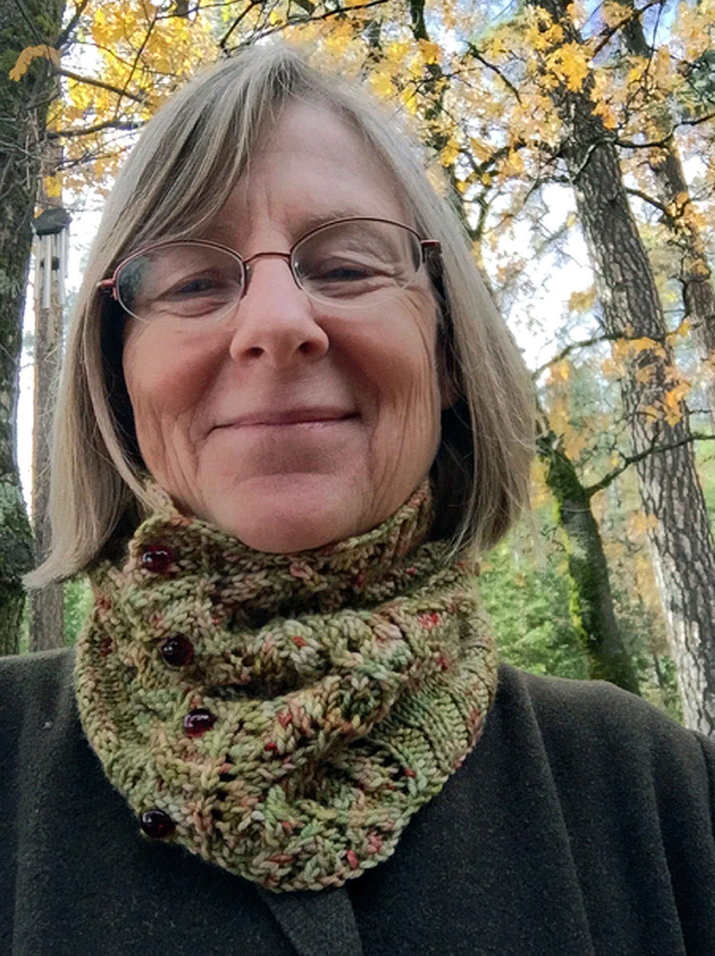 Hollyfrost Cowl <br/><small>knitting pattern</small>