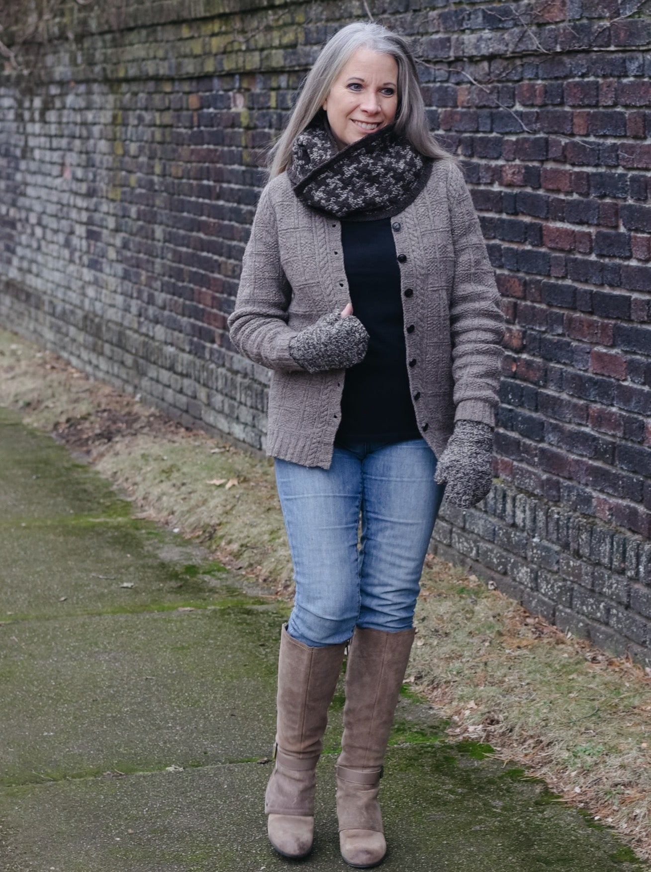 Horn of Plenty Cowl <br/><small>knitting pattern</small>
