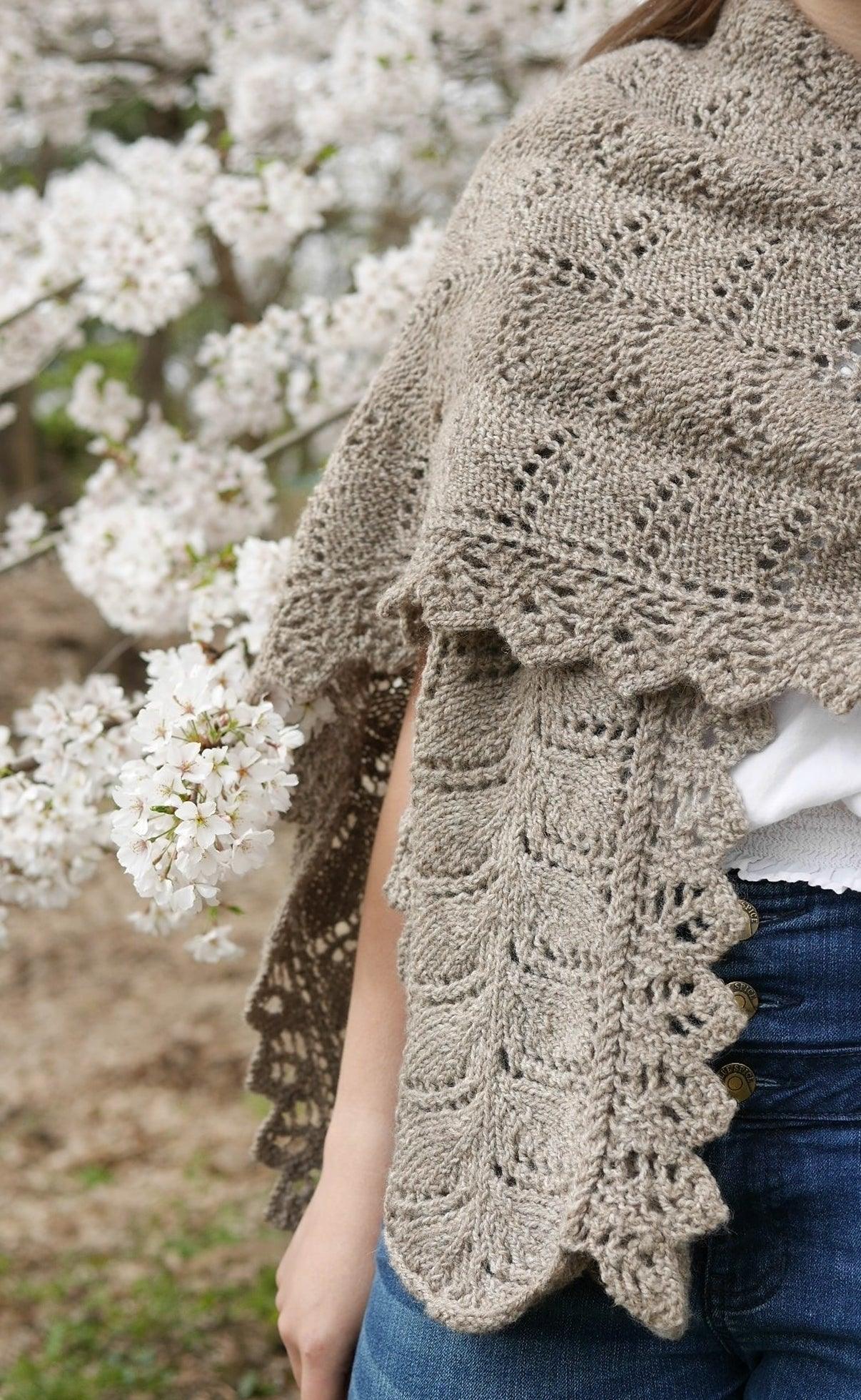 Gnarled Oakwoods <br/><small>knitting pattern</small>