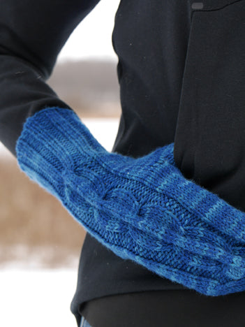 Cuffed Links Mittens <br/><small>knitting pattern</small>
