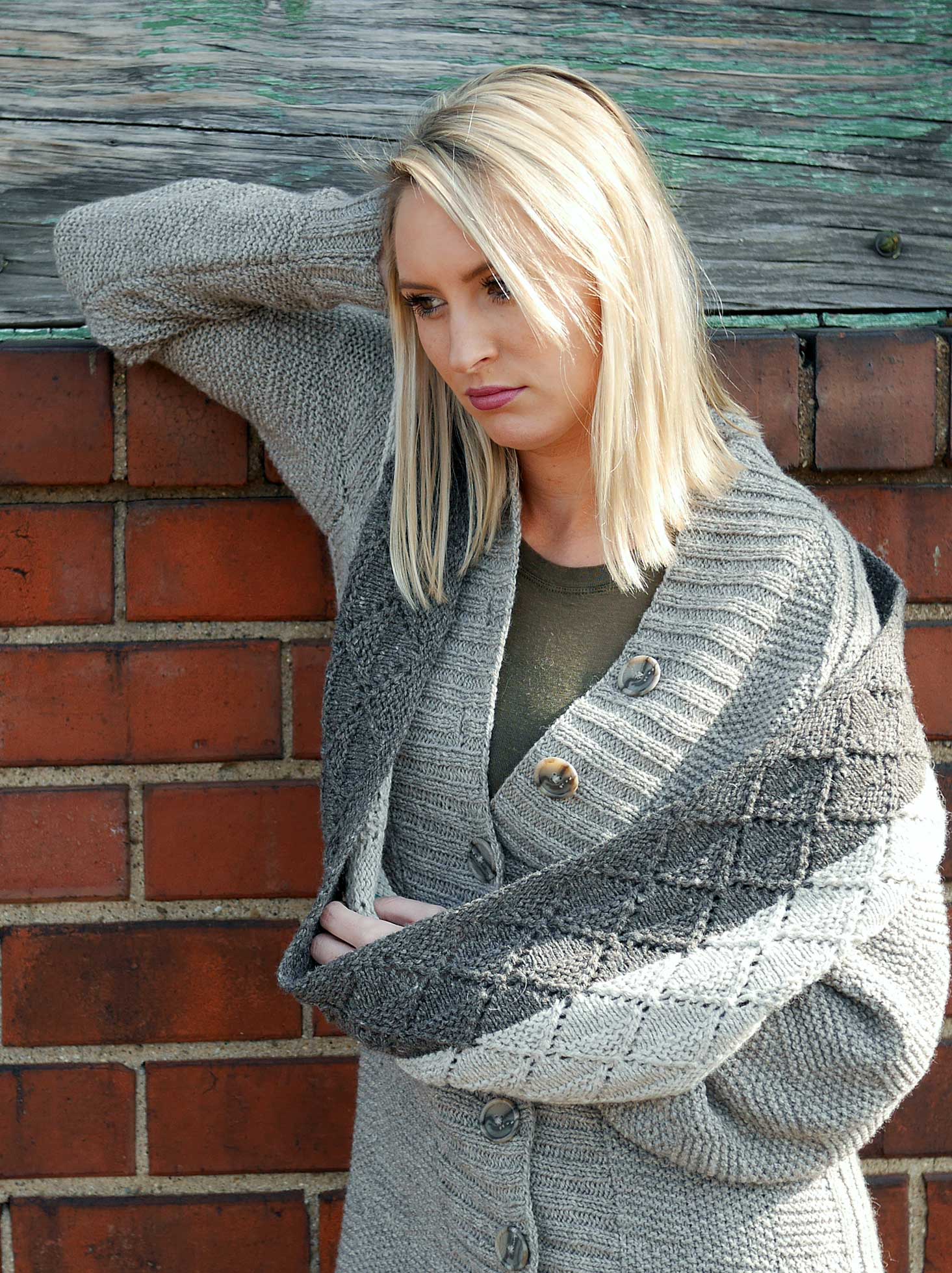 Danger Scarf or Cowl <br/><small>knitting pattern</small>