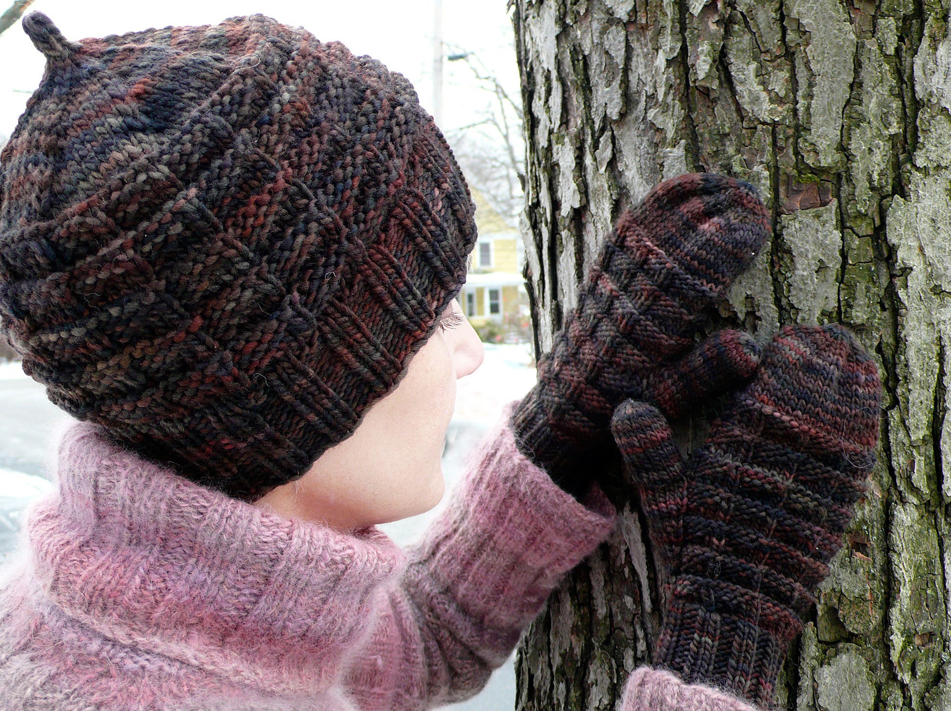 High Peaks Mittens and Hat