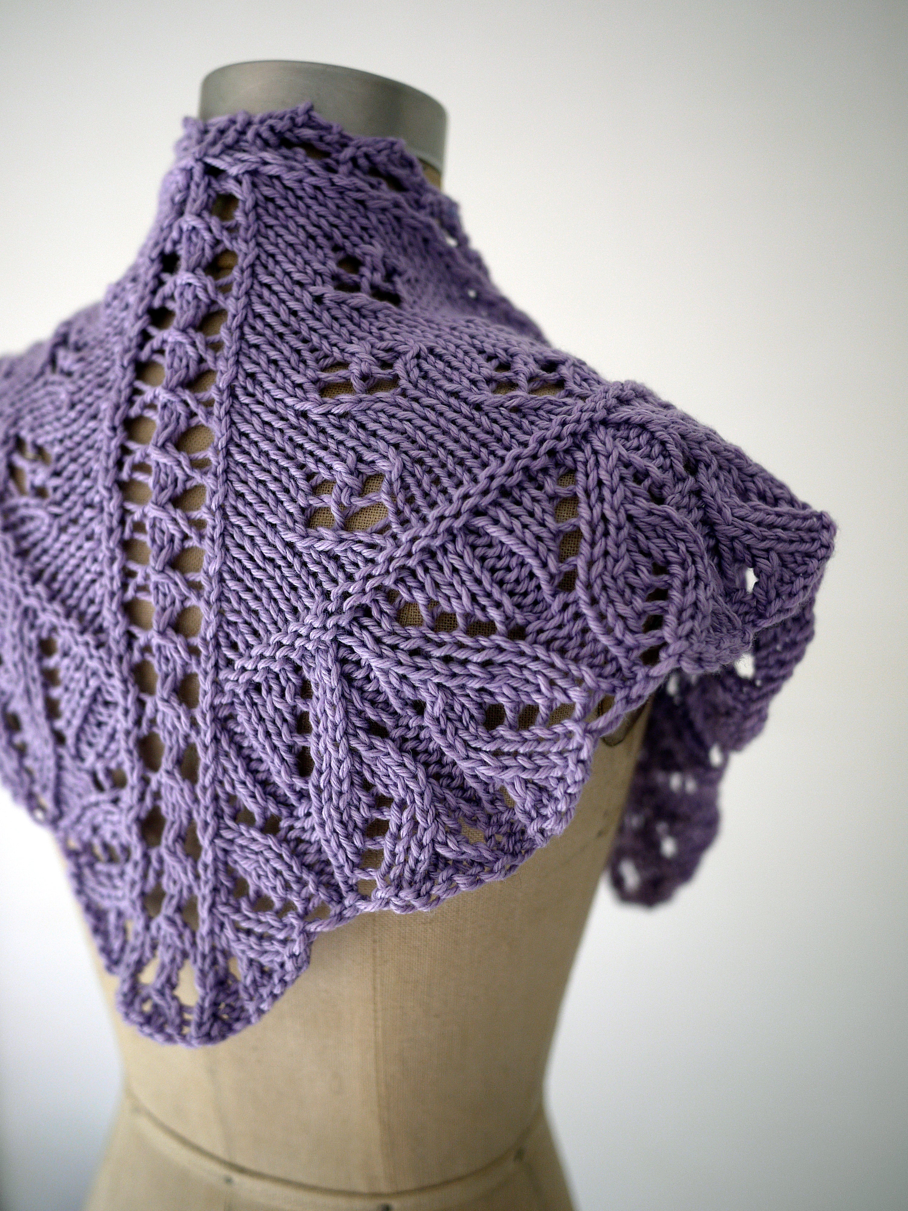 Little Iris Shawl