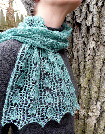 Pear and Trellis Scarf