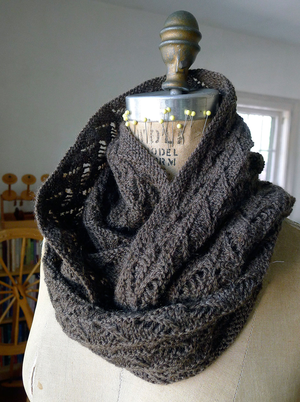 Sculling Cowl/Infinity Scarf knitting pattern