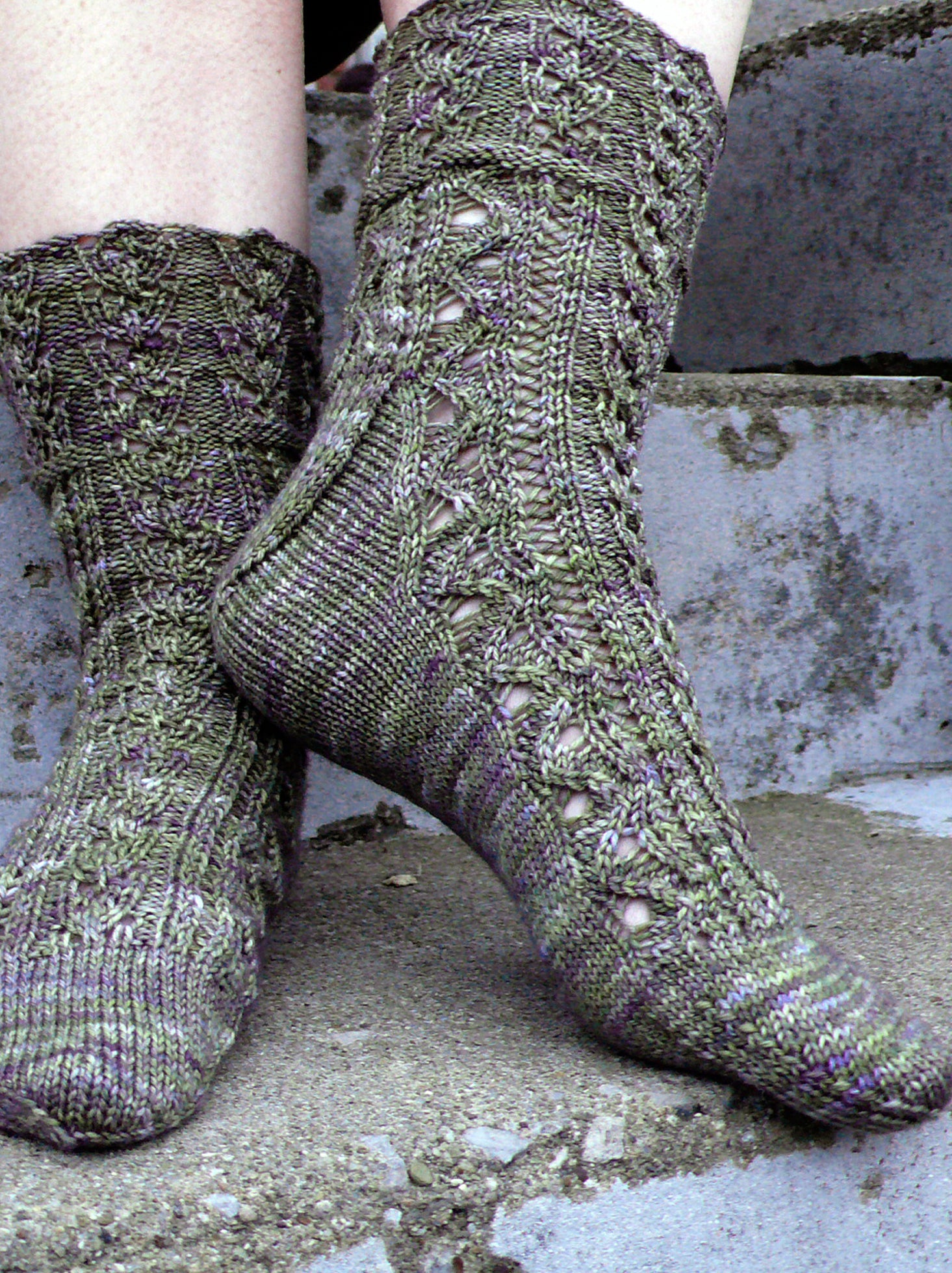 Violets Rising <br/><small>knitting pattern</small>
