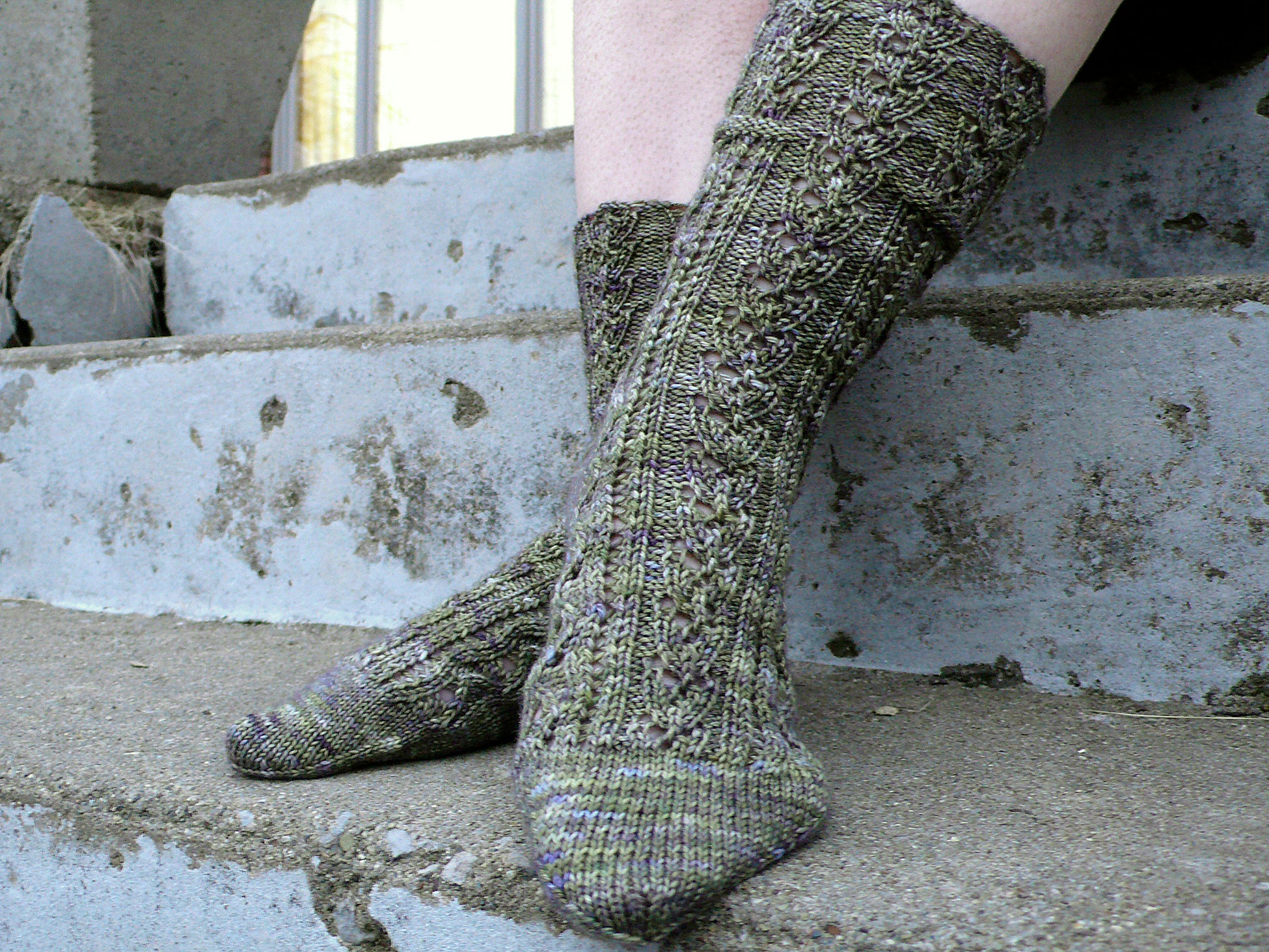 Violets Rising <br/><small>knitting pattern</small>
