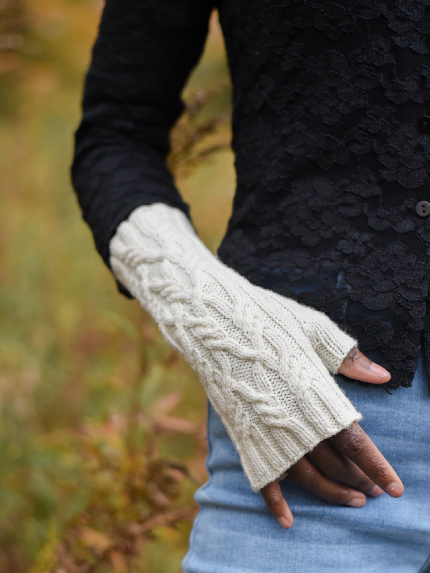 Witch Elm Mitts
