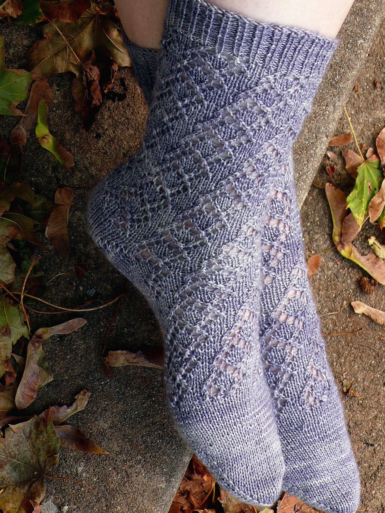 Winding Diamonds <br/><small>knitting pattern</small>