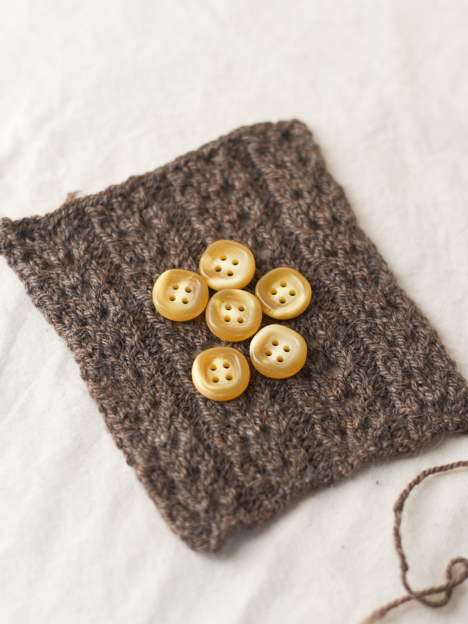 Yellow Bone Buttons <br/><small>knitting pattern</small>